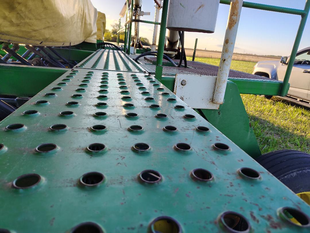 1992 JOHN DEERE 750 Grain Drills - Image 32